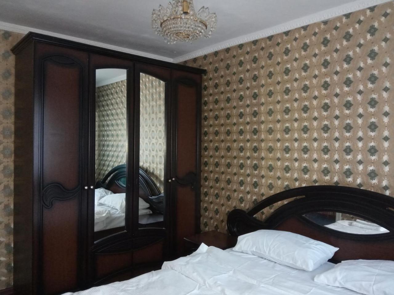 Panainn Hotel アルマトイ エクステリア 写真